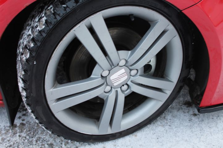 750660-28 SEAT LEON 2.0 TFSI FR, 197 hp