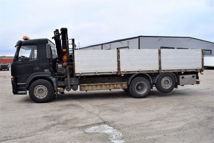 751611-4 Crane truck VOLVO FM9 6X2 JMNLAST C, 2006, Pallet finger crane 16504