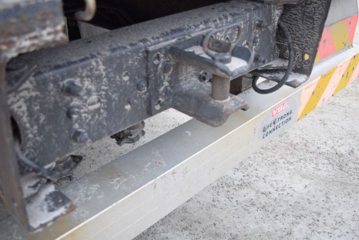 751611-17 Crane truck VOLVO FM9 6X2 JMNLAST C, 2006, Pallet finger crane 16504