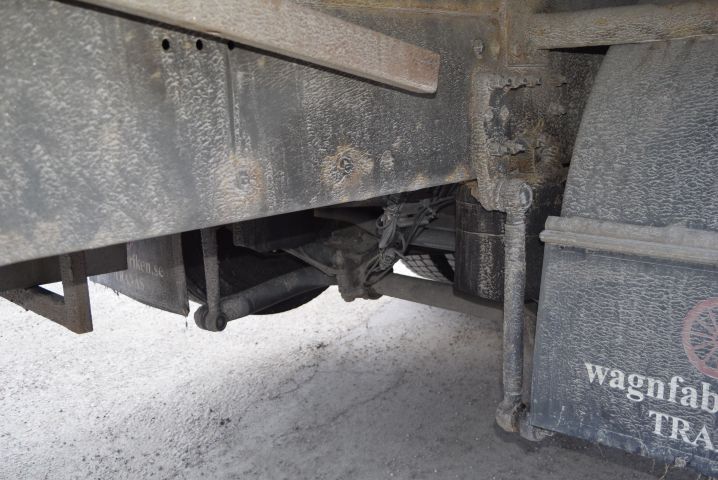 751611-19 Crane truck VOLVO FM9 6X2 JMNLAST C, 2006, Pallet finger crane 16504