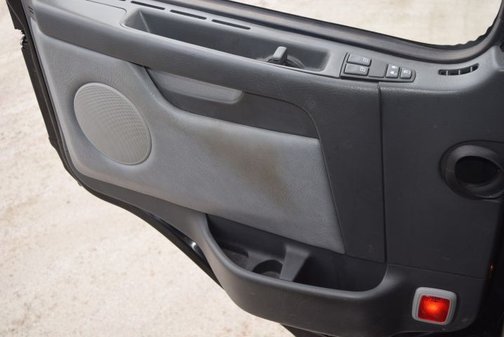 751611-30 Crane truck VOLVO FM9 6X2 JMNLAST C, 2006, Pallet finger crane 16504