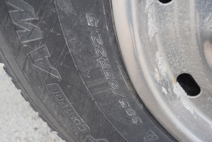 751611-40 Crane truck VOLVO FM9 6X2 JMNLAST C, 2006, Pallet finger crane 16504