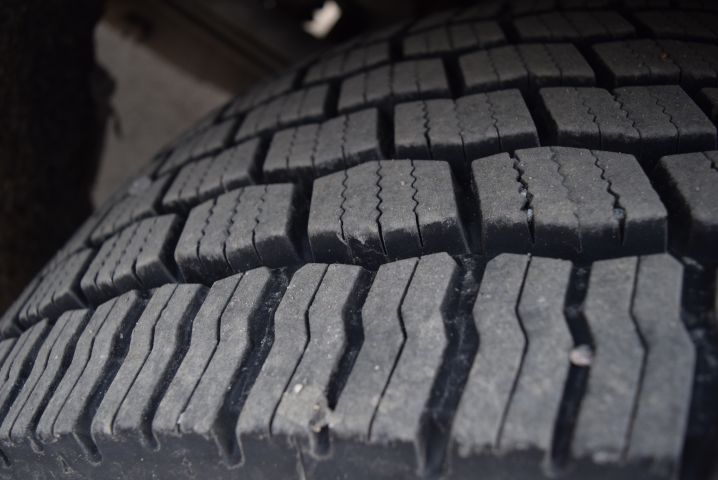 751611-42 Crane truck VOLVO FM9 6X2 JMNLAST C, 2006, Pallet finger crane 16504