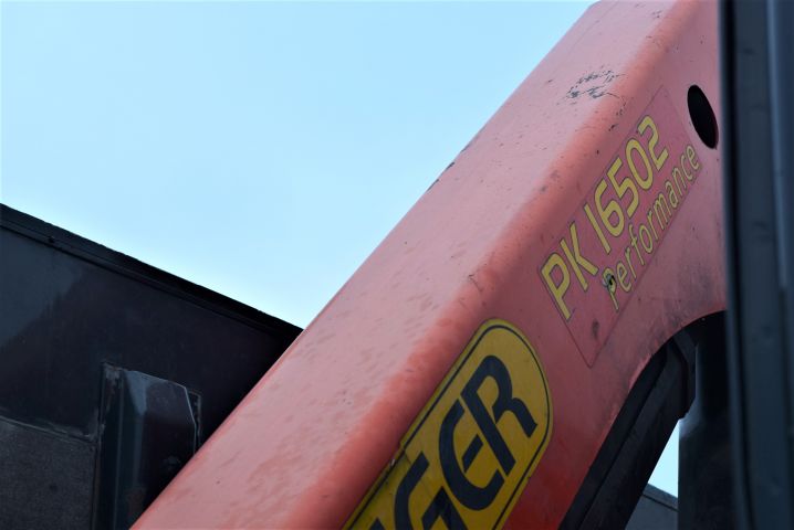 751611-64 Crane truck VOLVO FM9 6X2 JMNLAST C, 2006, Pallet finger crane 16504