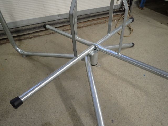 Unrolling stand - PS Auction - We value the future - Largest in net ...