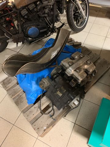 744325-20 Honda VF750C Bobber -83 Rep.object Reg.nr: SYX655