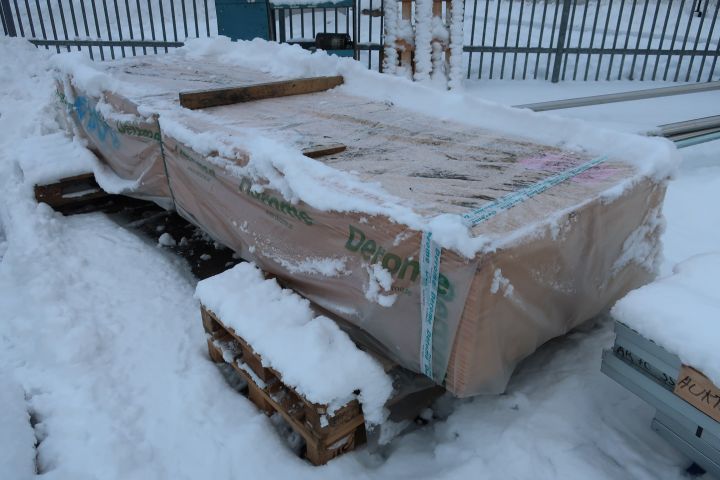 755955-2 Stuv med råspontluckor 17x540x3600 mm