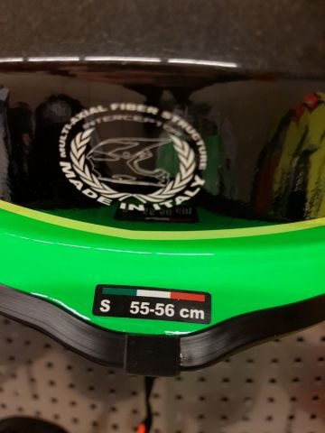 746126-4 Helmet - UFO, size S