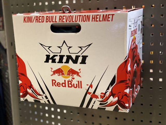 745138-9 Cross helmet Kini-Red Bull Revolution - Size: XXL (61)