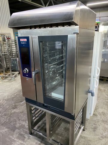 751344-2 New Rational iCombi Pro 10-1 / 1 incl Ultravent incl. floor stand