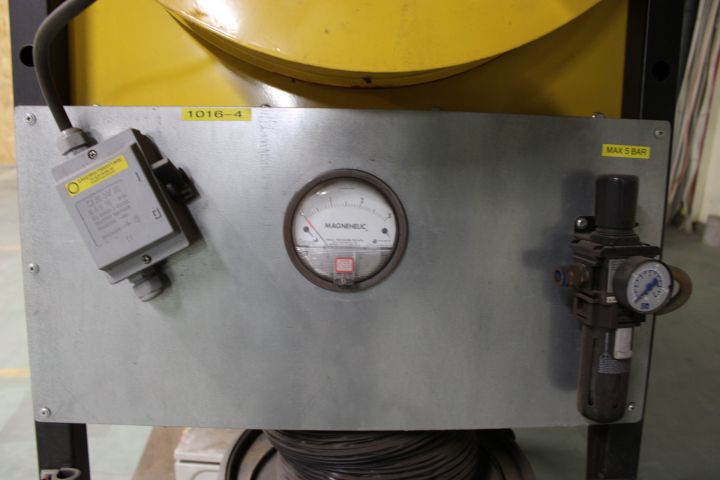 718652-7 Plymovent - Extraction with collector and filter