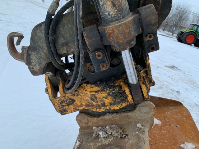 756707-9 Track excavator Volvo EC35 -2006 (2215.7h) with rototilt and bucket