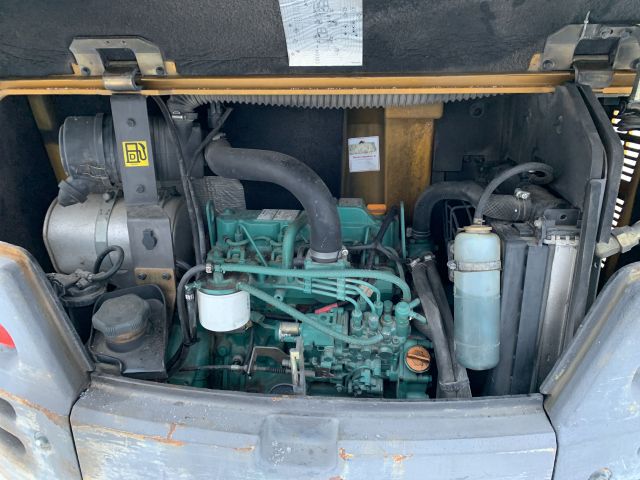 756707-18 Track excavator Volvo EC35 -2006 (2215.7h) with rototilt and bucket