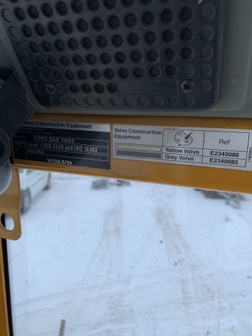 756707-25 Track excavator Volvo EC35 -2006 (2215.7h) with rototilt and bucket