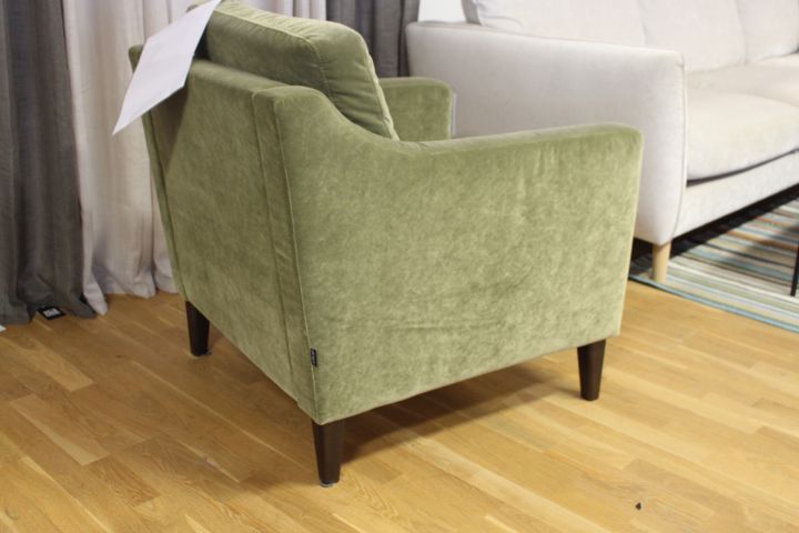 676980-2 Armchair in velvet Vilmers Liza