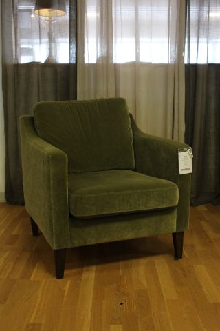 676980-3 Armchair in velvet Vilmers Liza
