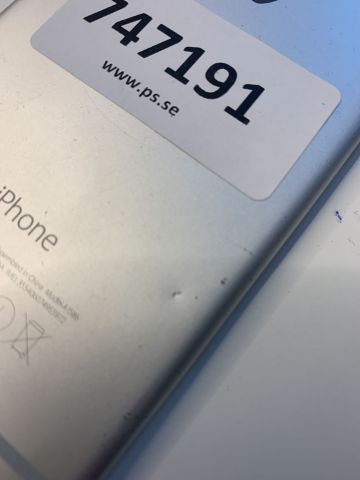 747191-6 Apple iPhone 6 Silver (A1586) 64GB 12.4.4