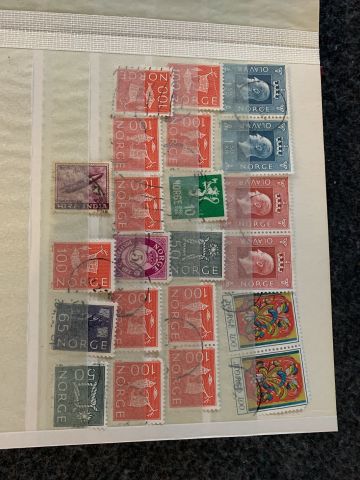 686432-8 Stamp collection