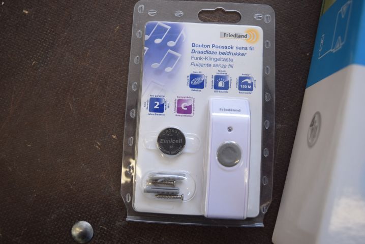 668410-2 Door signal - Friedland