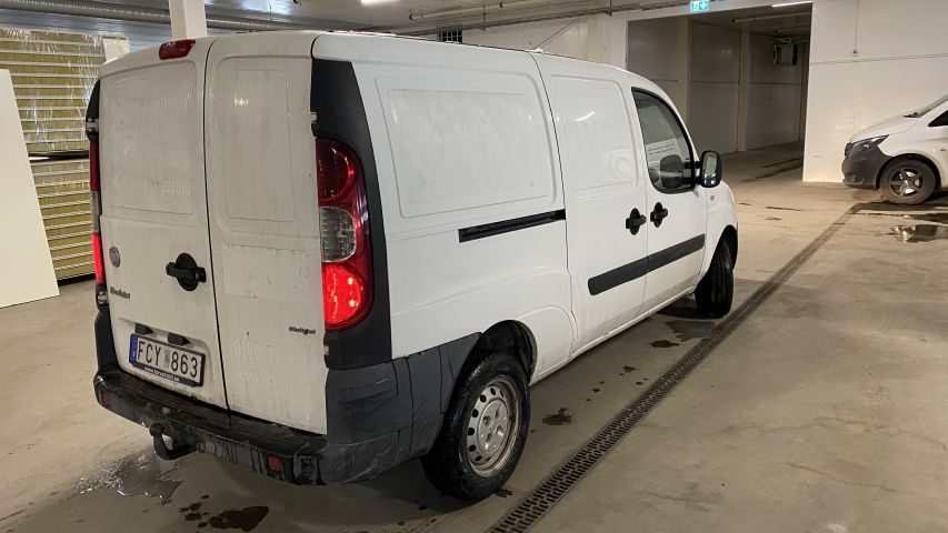745377-5 Fiat Doblò Cargo Maxi 1.3 JTD - 2008 - FCY863