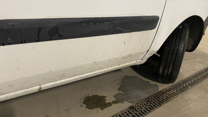 745377-17 Fiat Doblò Cargo Maxi 1.3 JTD - 2008 - FCY863