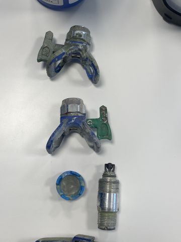 745372-6 Handhållen högtrycksspruta med tillbehör - Graco Ultra HH Cordless