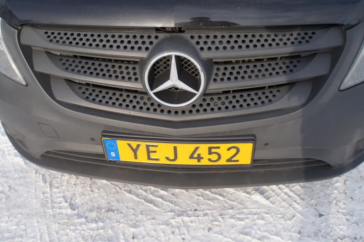 735325-14 MERCEDES-BENZ, 161 hp