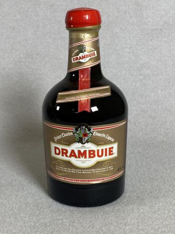 660431-18 Mix pallet with broken drawers - wine and spirits - 167 bottles