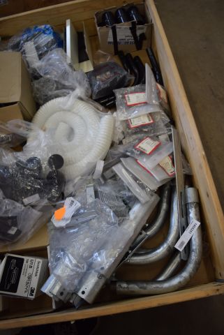 685518-10 Pall med installationsmaterial för el