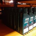 746253-20 Lot with oil, spray, lubrication etc.