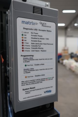 757833-13 Vending machine Necta Snakky