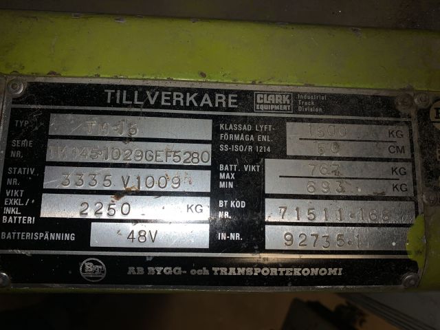 717936-12 Counterbalance Forklift BT Clark TM-15 (7131.5 h)