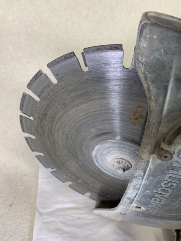 747194-8 Husqvarna X-Torq Cutting Machine