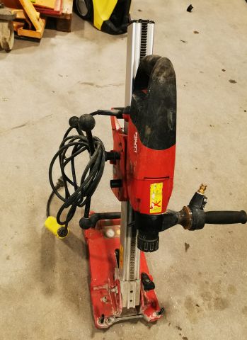 759747-2 Core drill "DD 150-U" from HILTI + various drills