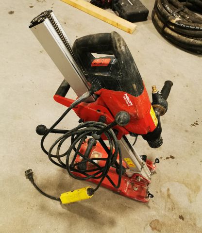 759747-1 Core drill "DD 150-U" from HILTI + various drills