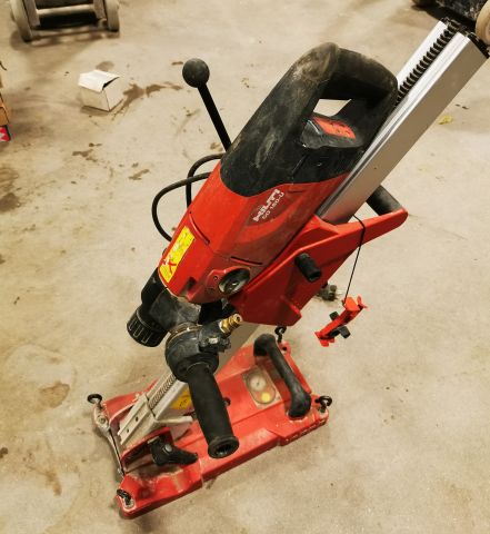 759747-5 Core drill "DD 150-U" from HILTI + various drills