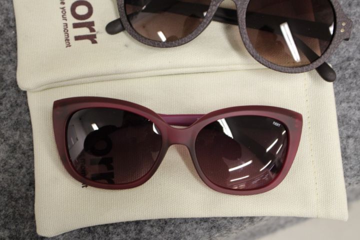 759935-10 Bows & Sunglasses