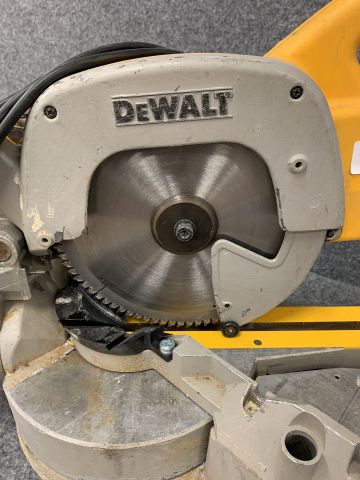 716234-3 Cutter / jigsaw Dewalt DW707