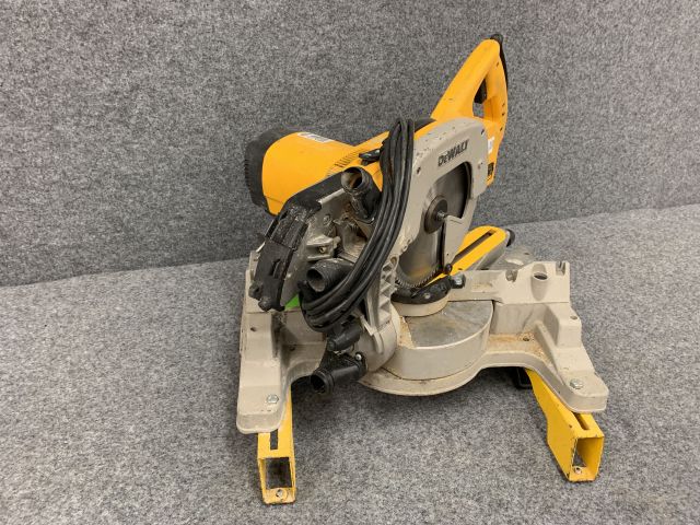 716234-4 Cutter / jigsaw Dewalt DW707