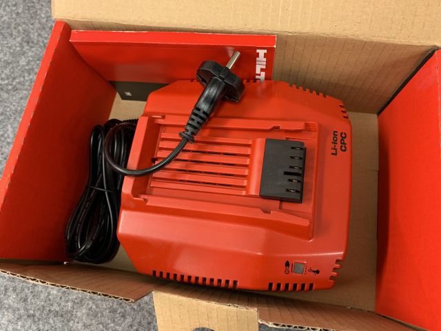 716237-3 Battery charger quick charger Hilti C 4 / 36-350, 4 pcs (new / unused)