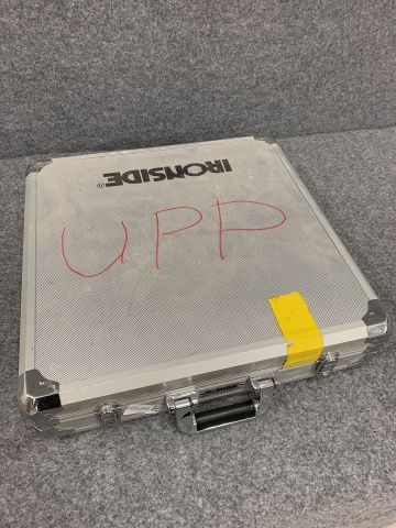 716242-10 Tool kit Ironside