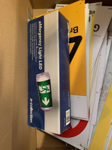 759954-7 Lid stapler Josef Kihlberg c.561M, Banding machine, signs