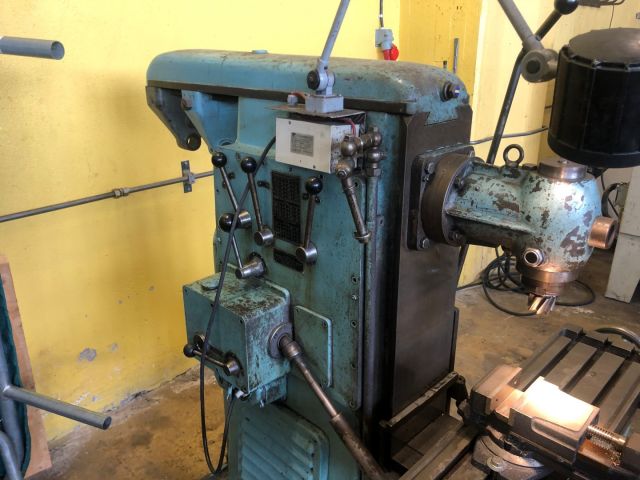 760996-3 Milling machine Beijer UF 2V