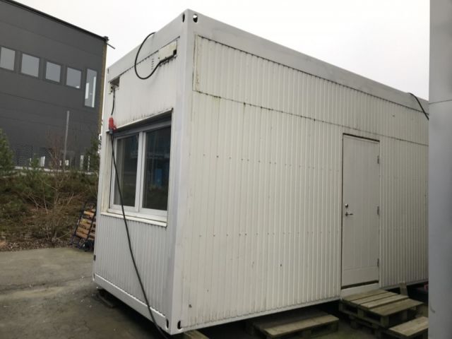 758861-2 Staff shed with sheet metal facade