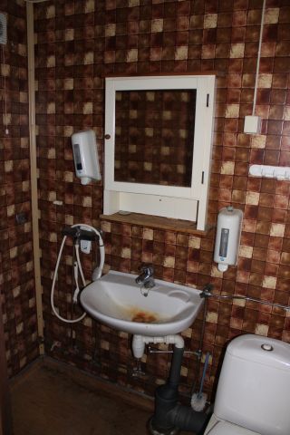 762112-23 Bostadscontainer/Lager ca 15m2