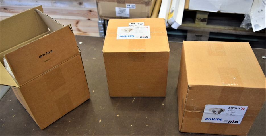 685717-1 Lysarmaturer 3st Elgross'n Flexible Midi Vit C70E