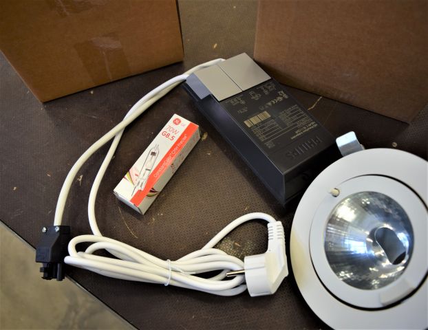 685717-5 Lysarmaturer 3st Elgross'n Flexible Midi Vit C70E