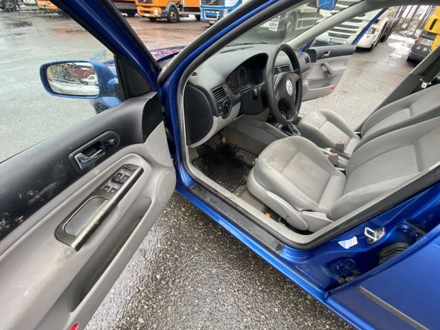 661515-19 Volkswagen BORA 1.6, 2002 - Reg. No: TPJ093 - Renovation object