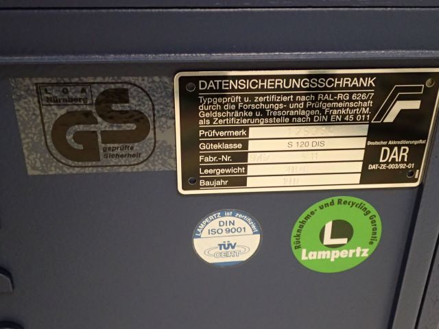 752836-8 Safe Lampertz