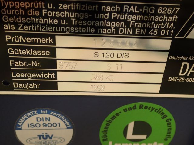 752836-9 Safe Lampertz